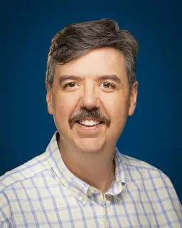 Judd Campbell busca la alcaldía de Midland