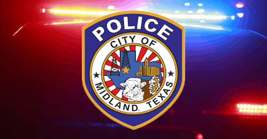 Trasladan a cicilista al hospital tras accidente con trailer en Midland