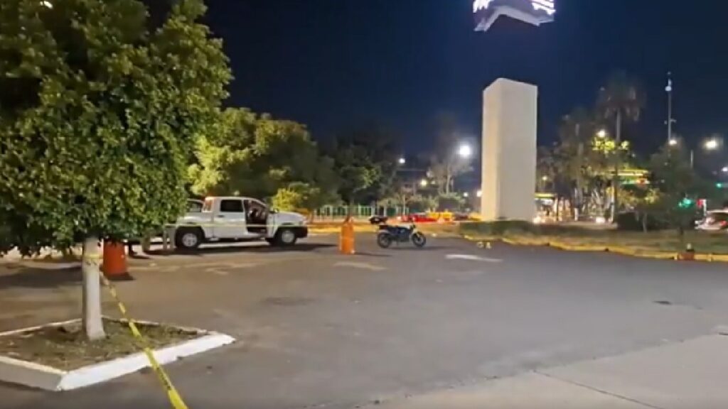 Repartidor Herido en Gasolinera de León: Confundido con Asaltante durante Incidente Violento