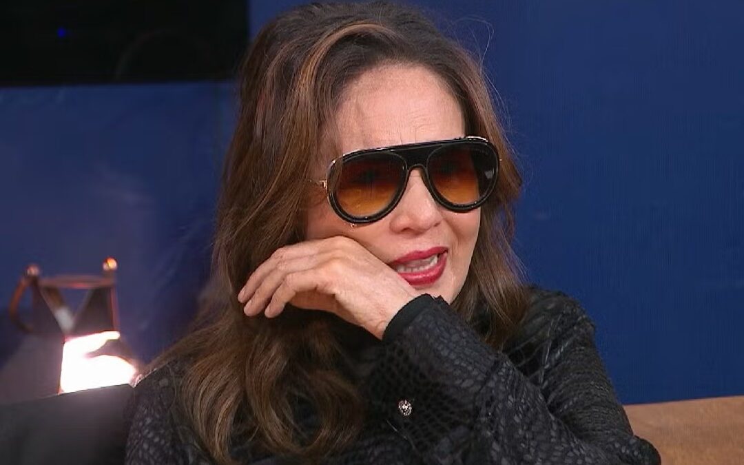 Yolanda Andrade Celebra su Cumpleaños 54 Tras Hospitalización: ‘No me empujen’