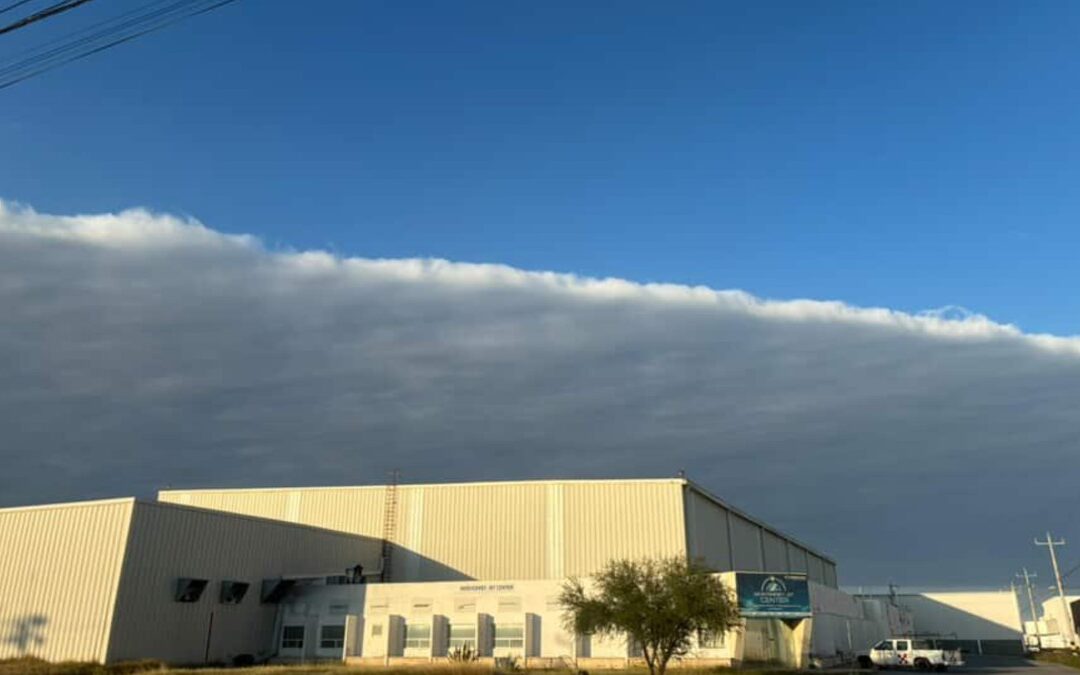Nube Gigante sobre Monterrey: Un Fenómeno Atmosférico Asombroso