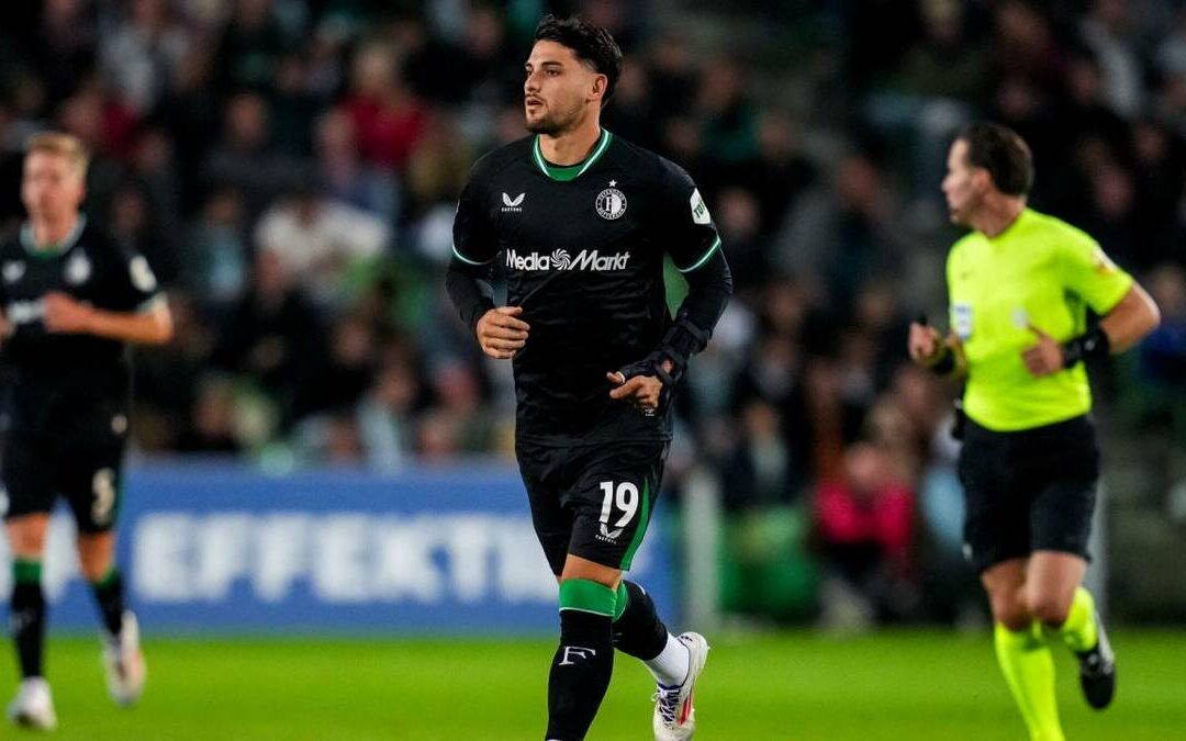 Necaxa Ficha a Julián Carranza, Exdelantero del Feyenoord