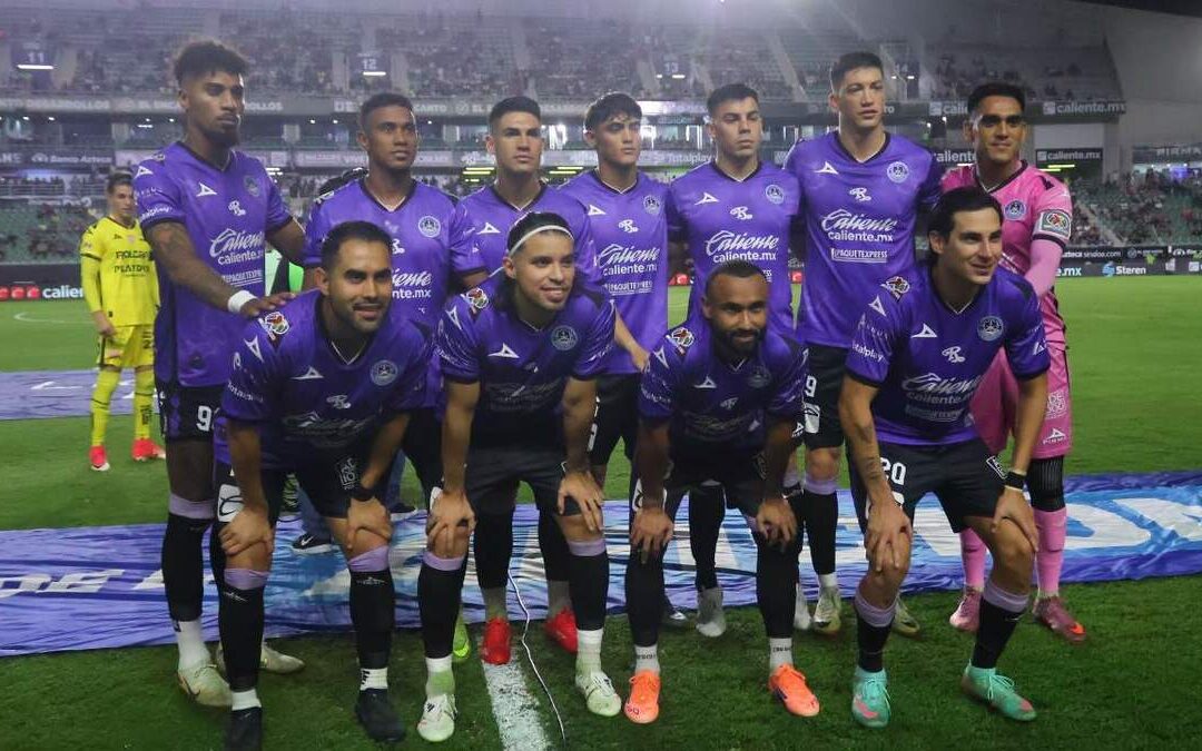 Mazatlán FC Envía Mensaje de Año Nuevo: La Reacción Divertida de los Aficionados
