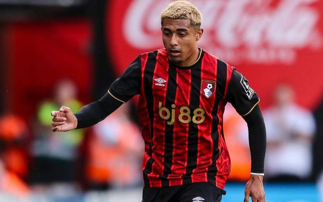 Julián Araujo: Su Transferencia del Bournemouth al Celtic de Escocia