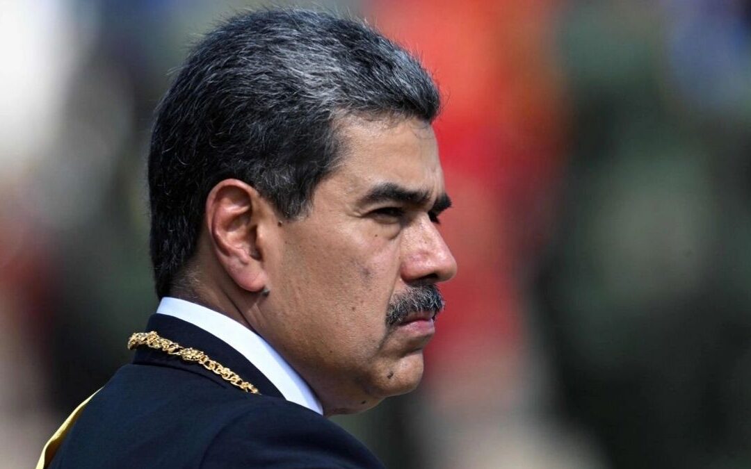 Donald Trump Publica Imagen de Nicolás Maduro Después de la Detención y Ataque de EE. UU. a Venezuela