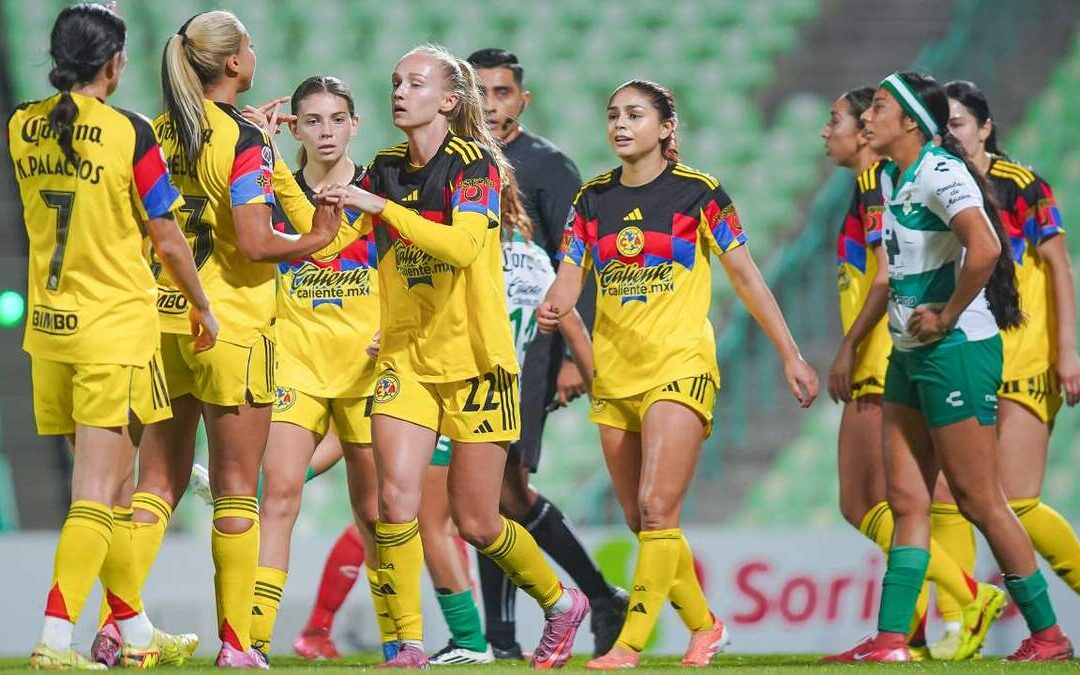 América Logra una Valiosa Victoria en su Debut ante Santos