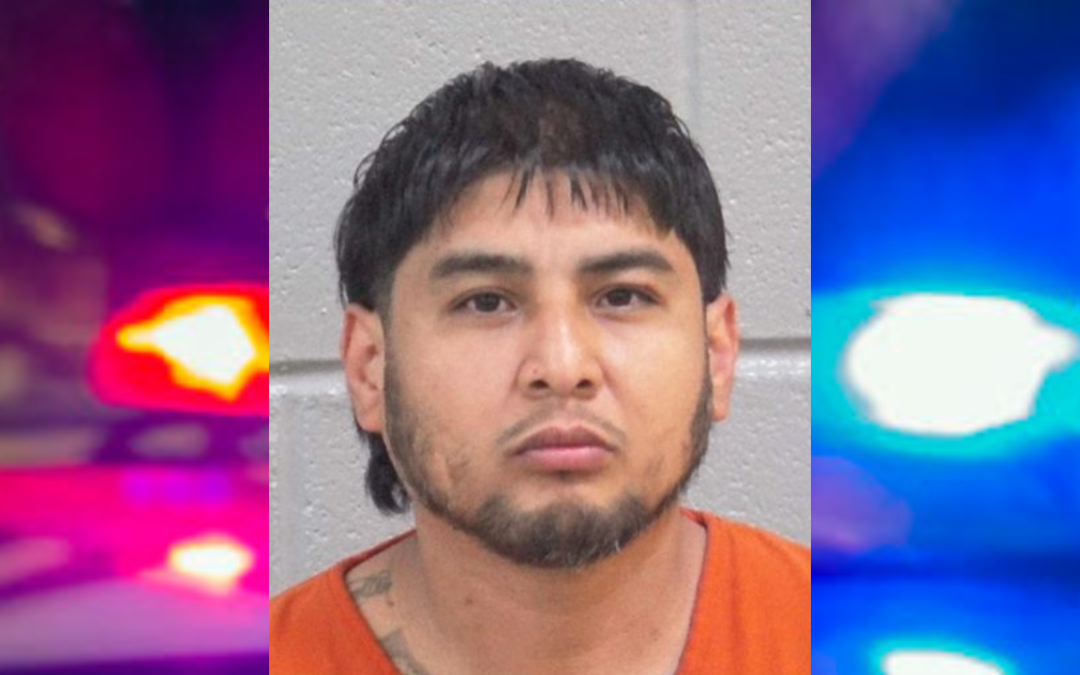 Arrestan a hombre en Midland tras cateo por robo a vivienda