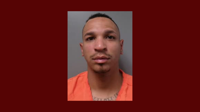 Extraditan a hombre al Condado de Reeves por homicidio de oficial penitenciario en 2020
